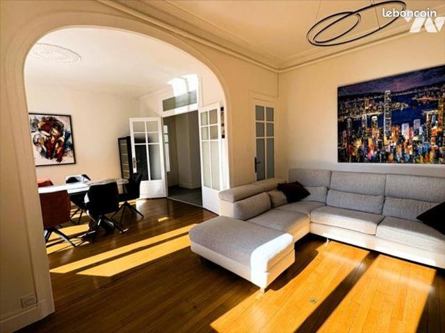 Appartement 5 pièces 131 m²