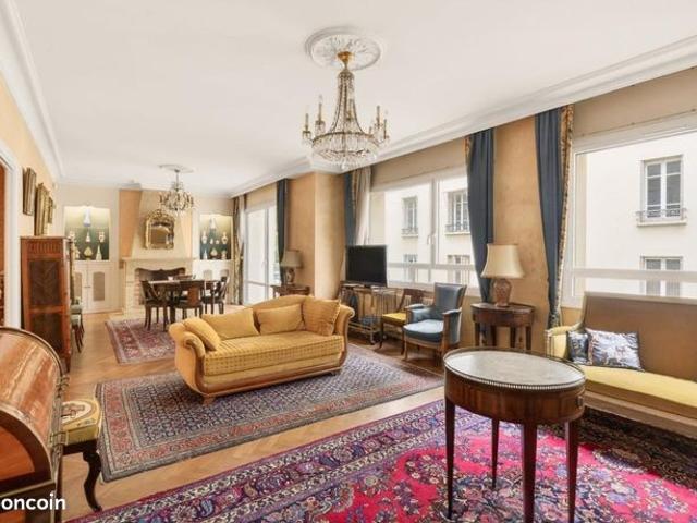 Appartement 5 pièces 131 m²