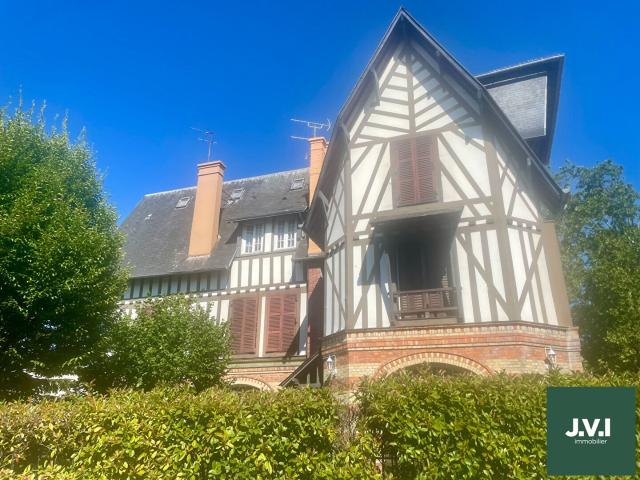 Appartement 5 pièces 131 m²