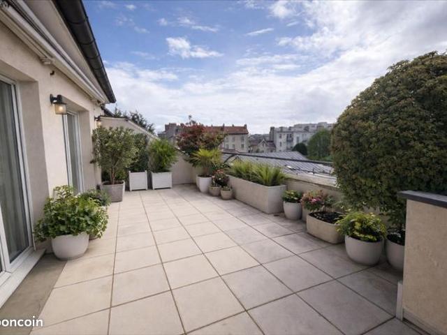 Appartement 5 pièces 132 m²