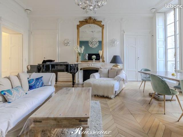 Appartement 5 pièces 132 m²