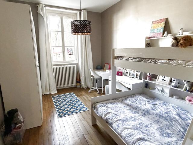 Appartement 5 pièces, 132 m² à louer à Dijon 21000