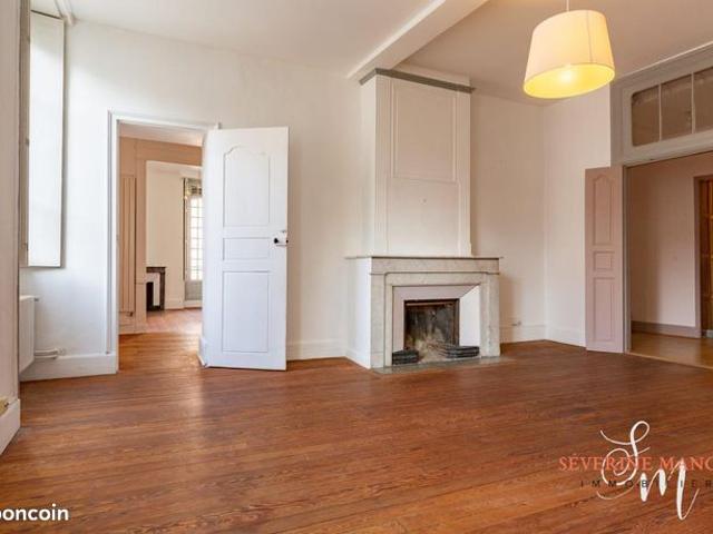 Appartement 5 pièces 134 m²