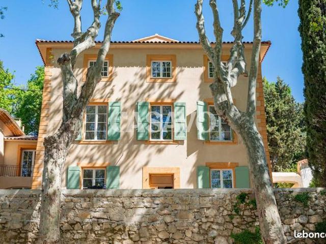 Appartement 5 pièces 135 m²