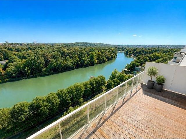 Appartement 5 pièces 135 m²