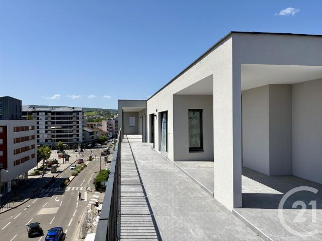 Appartement 5 pièces 136 m²