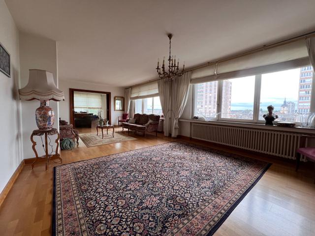 Appartement 5 pièces 136 m²