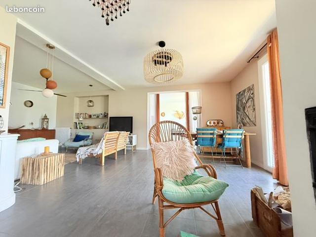 Appartement 5 pièces 136 m²