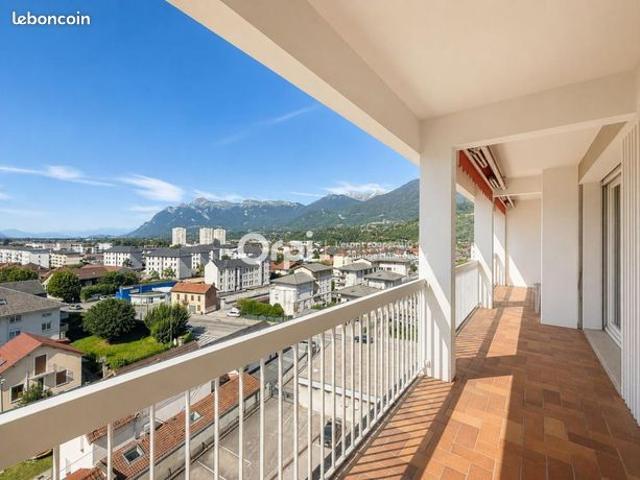 Appartement 5 pièces 136 m²