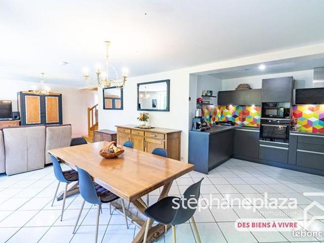 Appartement 5 pièces 137 m²