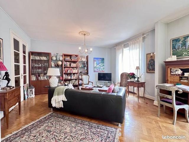 Appartement 5 pièces 138 m²