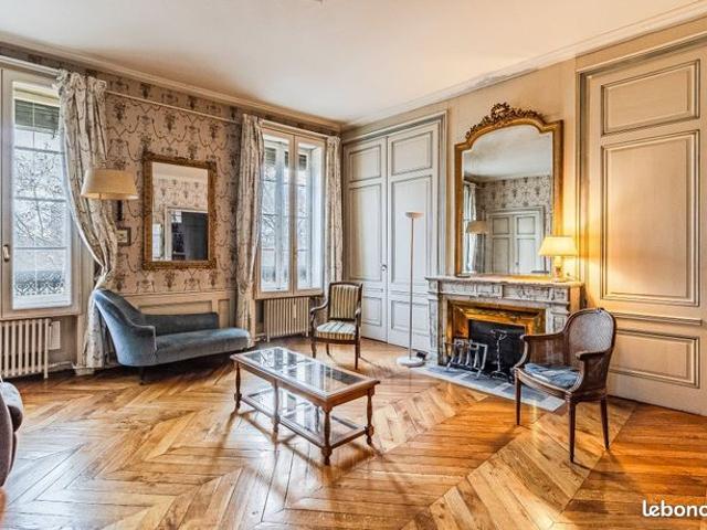 Appartement 5 pièces 139 m²
