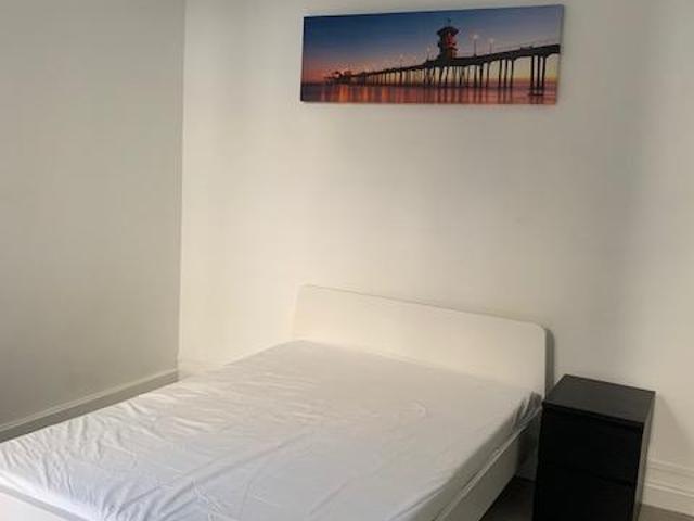 Appartement 5 pièces 17 m²