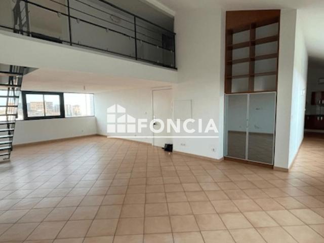 Appartement 5 pièces 140 m²