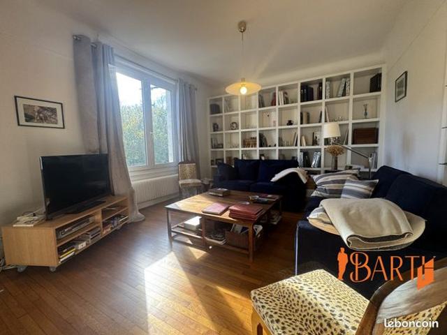 Appartement 5 pièces 140 m²
