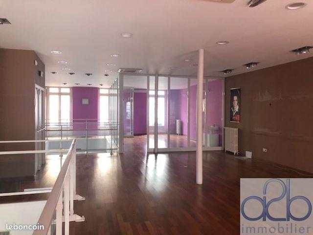 Appartement 5 pièces 140 m²
