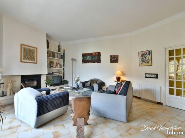 Appartement 5 pièces 140 m²