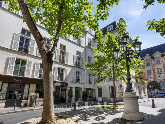 Appartement 5 pièces 140 m²