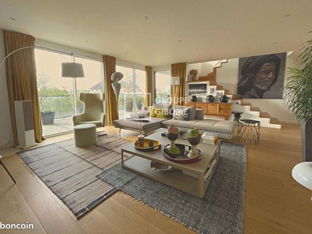 Appartement 5 pièces 140 m²