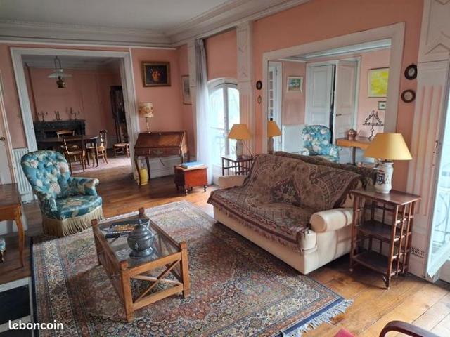 Appartement 5 pièces 140 m²