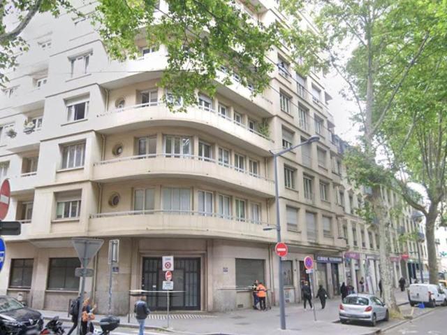 Appartement 5 pièces 140 m²