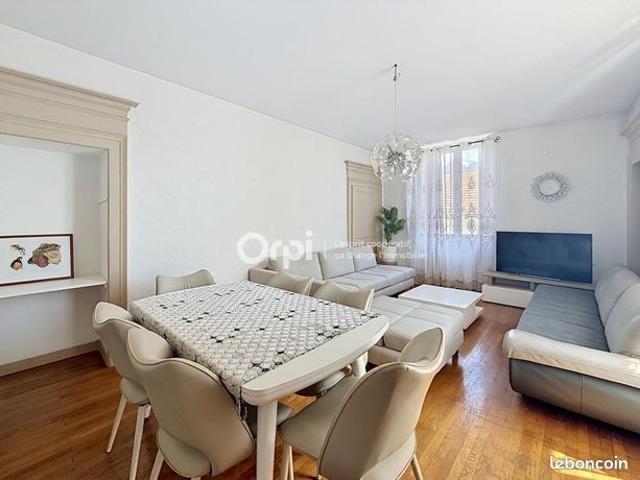 Appartement 5 pièces 140 m²