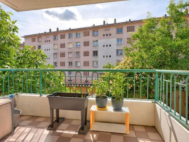 Appartement 5 pièces 140 m²