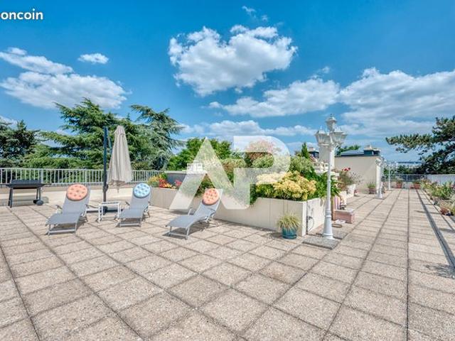 Appartement 5 pièces 141 m²