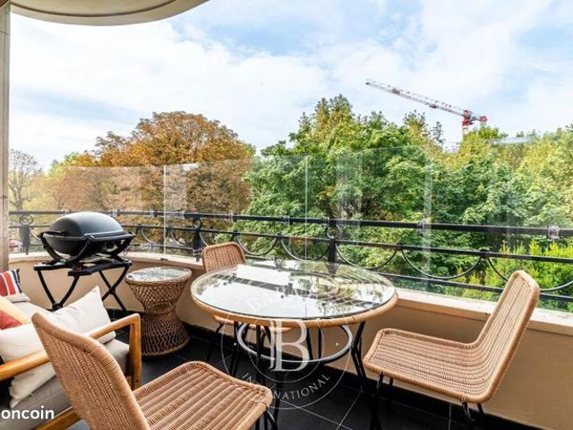 Appartement 5 pièces 141 m²