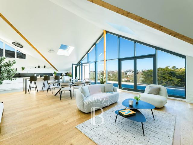Appartement 5 pièces 141 m²