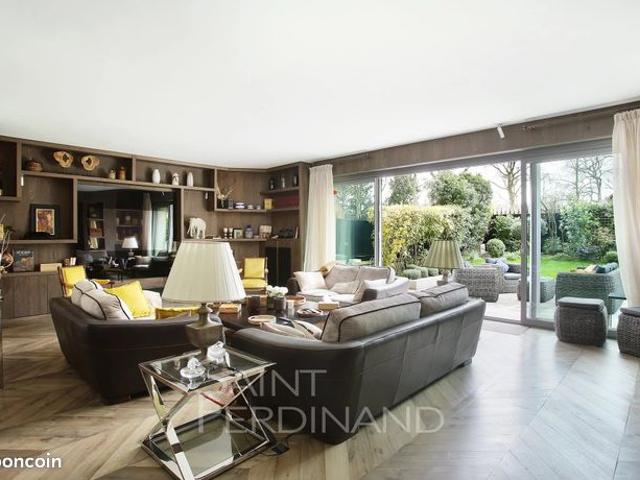 Appartement 5 pièces 141 m²