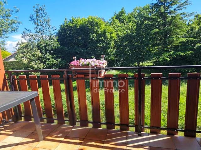 Appartement 5 pièces 141 m²