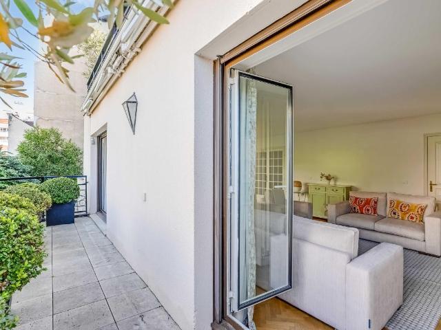 Appartement 5 pièces 141 m²
