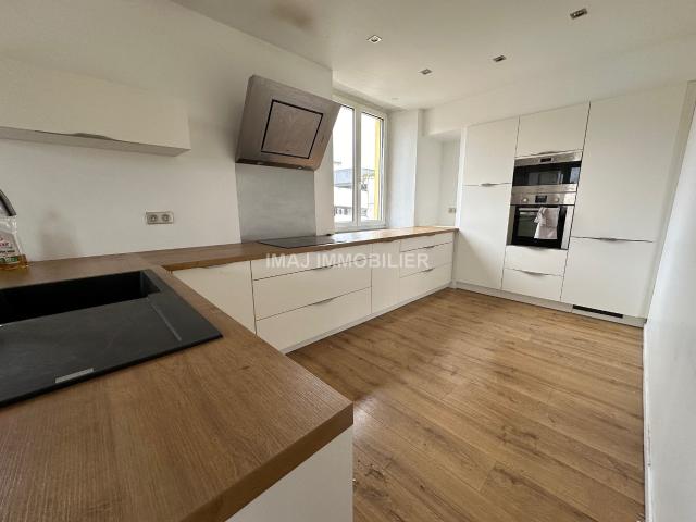 Appartement 5 pièces 142 m²
