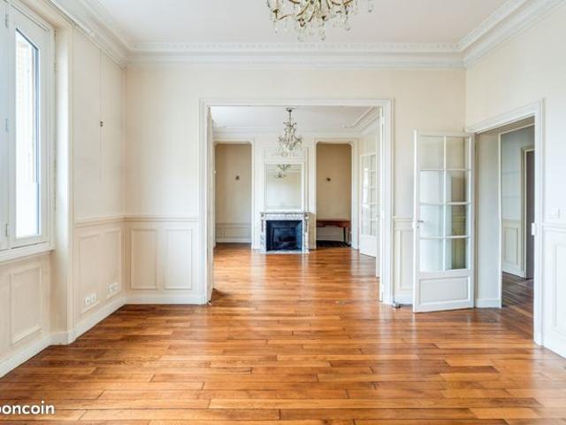 Appartement 5 pièces 142 m²