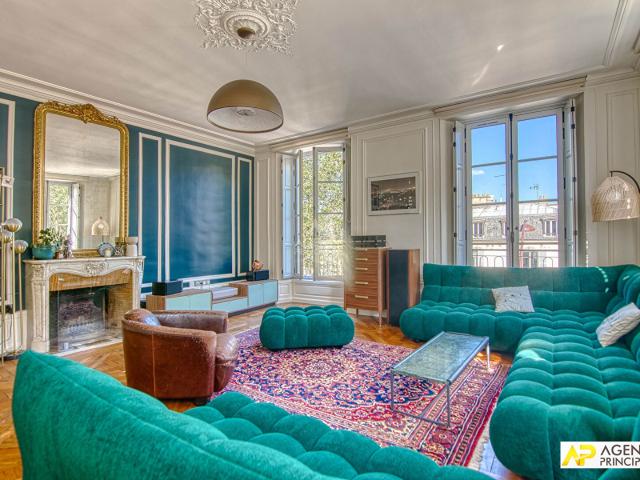 Appartement 5 pièces 142 m²