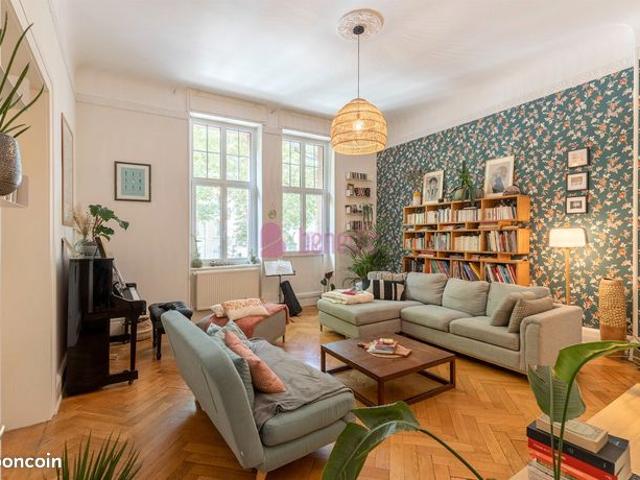 Appartement 5 pièces 142 m²
