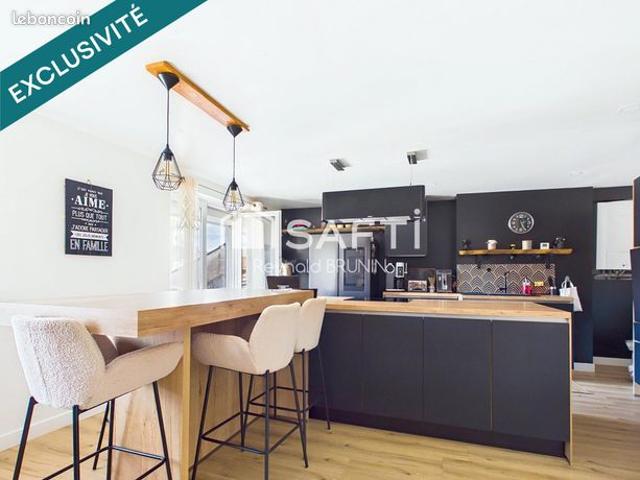 Appartement 5 pièces 142 m²