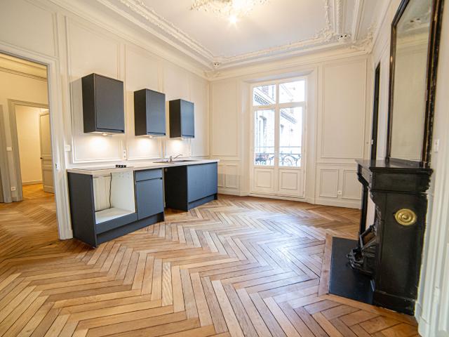 Appartement 5 pièces, 142 m² à louer à Rouen 76000
