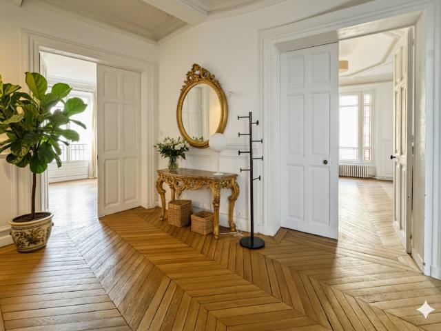 Appartement 5 pièces 143 m²