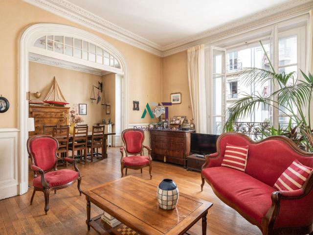 Appartement 5 pièces 143 m²