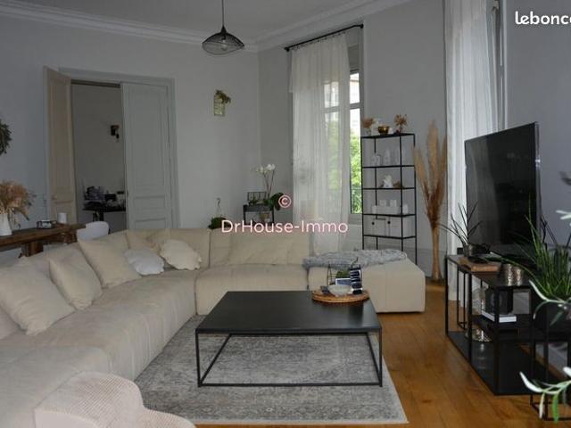 Appartement 5 pièces 143 m²