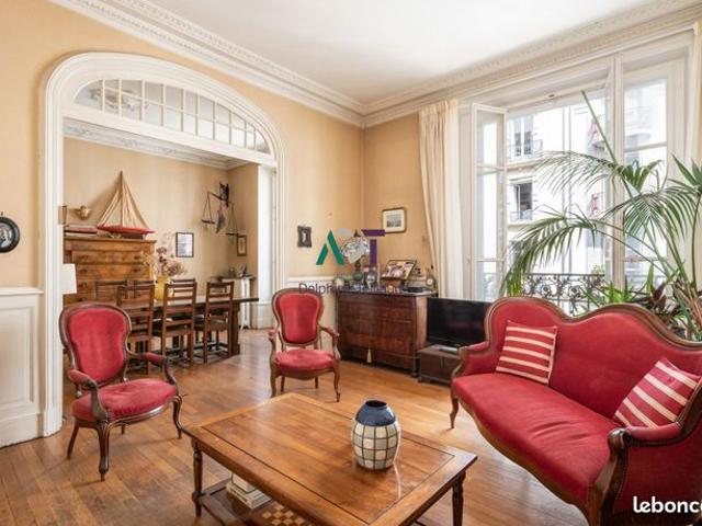 Appartement 5 pièces 143 m²