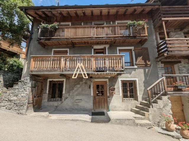 Appartement 5 pièces 143 m²