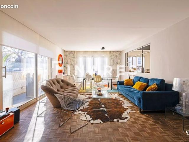Appartement 5 pièces 143 m²