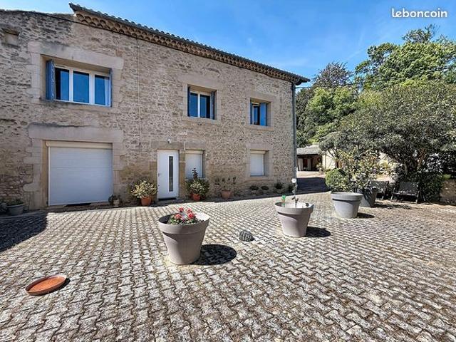 Appartement 5 pièces 143 m²