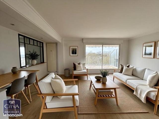 Appartement 5 pièces 144 m²