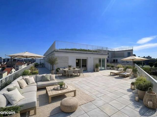 Appartement 5 pièces 144 m²
