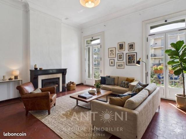 Appartement 5 pièces 144 m²