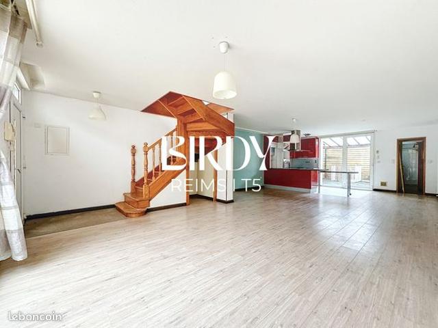 Appartement 5 pièces 145 m²